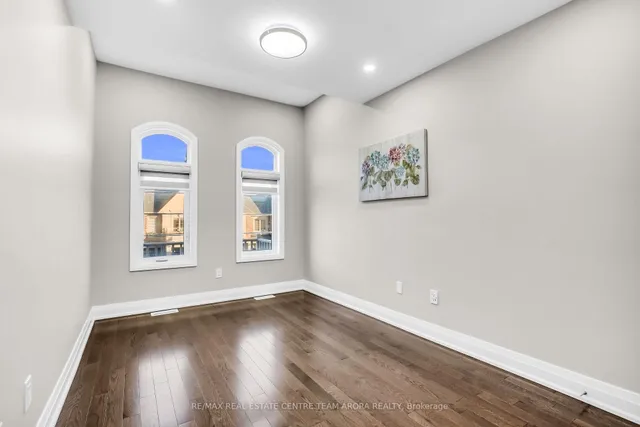 Additional image 32 of 24 Dalbeattie Dr