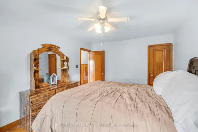 Additional image 34 of 50 Twenty Third St