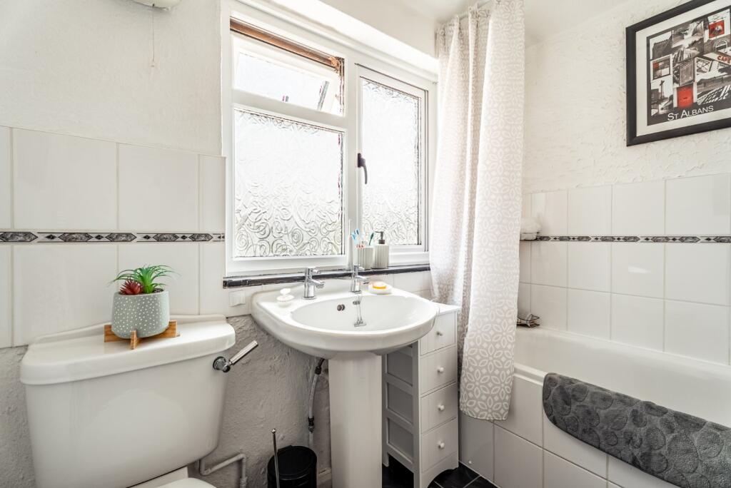 Additional image 10 of Cottonmill Crescent, St. Albans, Hertfordshire, AL1