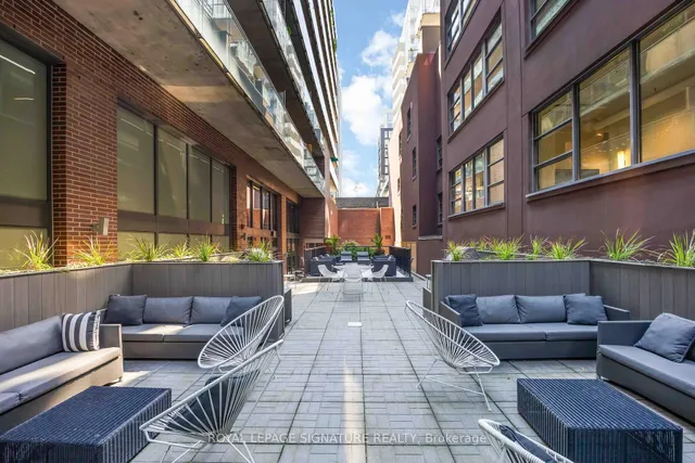 Additional image 20 of 90 Broadview Ave Unit PH-913