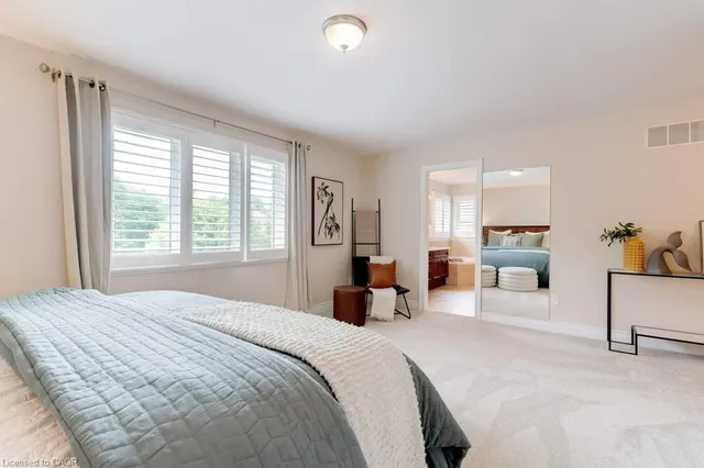 Additional image 32 of 47 Premier Rd