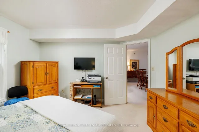 Additional image 19 of 2040 Cleaver Ave Unit 211