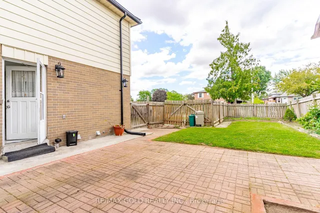 Additional image 42 of 66 Danesbury Cres