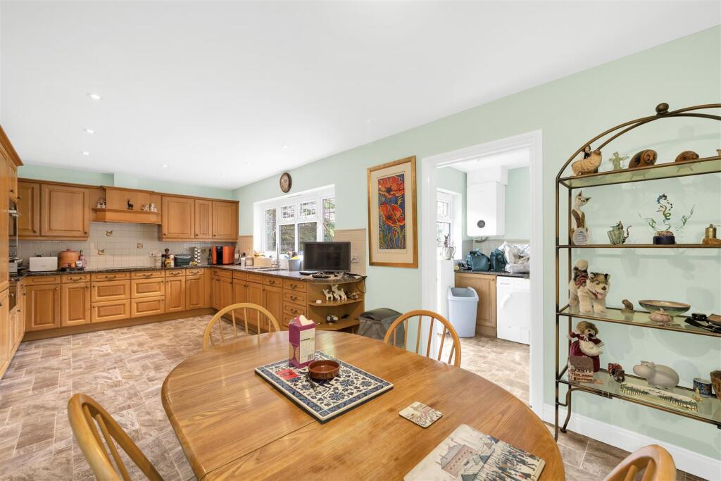 Additional image 5 of 1a Wheatfield Road, Harpenden