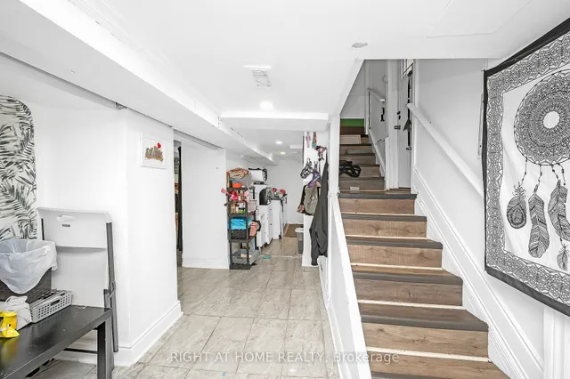 Additional image 40 of 18 Huntley St