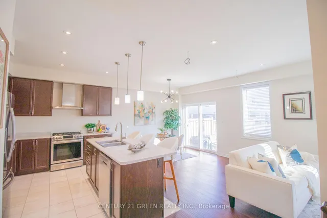 Additional image 14 of 58 Pinot Cres