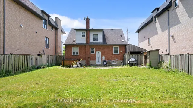 Additional image 28 of 17 Calvin Ave