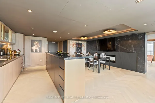 Additional image 23 of 395 Dundas St Unit 819