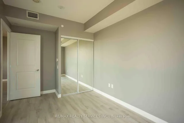 Additional image 26 of 35 Watergarden Dr Unit 918