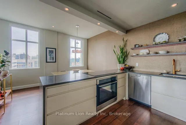 Additional image 24 of 36 James St Unit 1102