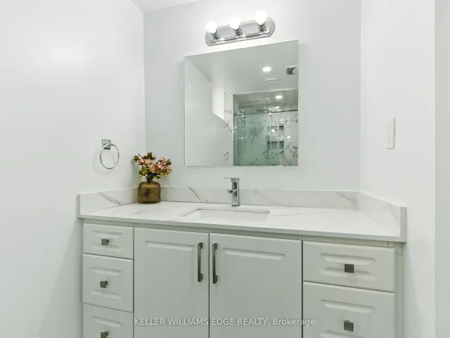 Additional image 34 of 200 Giddings Cres