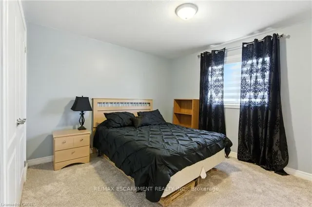 Additional image 31 of 11 Silverspring Cres