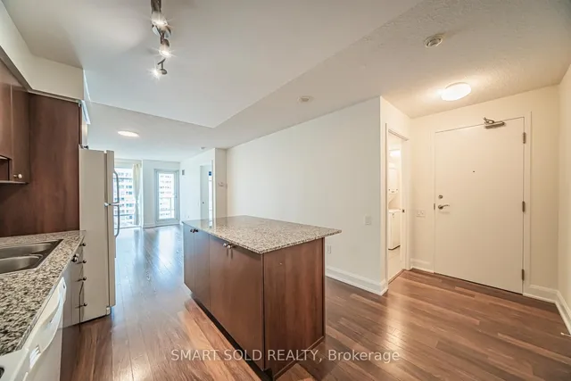 Additional image 26 of 2191 Yonge St Unit 901