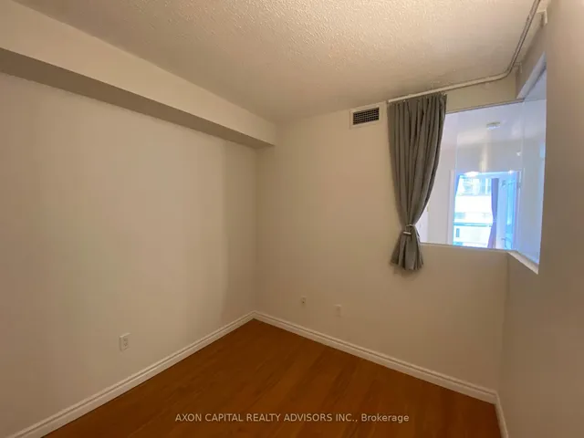 Additional image 26 of 801 Bay St Unit 902