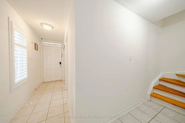 Additional image 10 of 2790 Eglinton Ave Unit 1