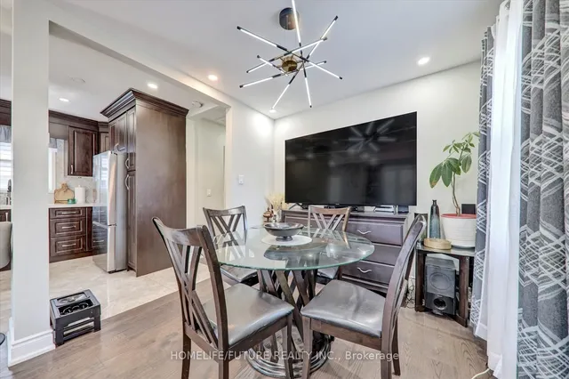 Additional image 12 of 26 North Bonnington Ave