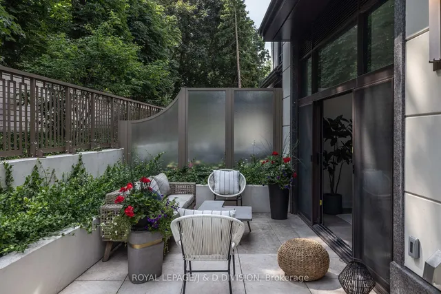 Additional image 19 of 1 Strathgowan Ave Unit TH4