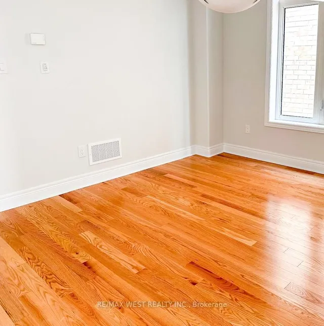 Additional image 4 of 52 Kessler Dr