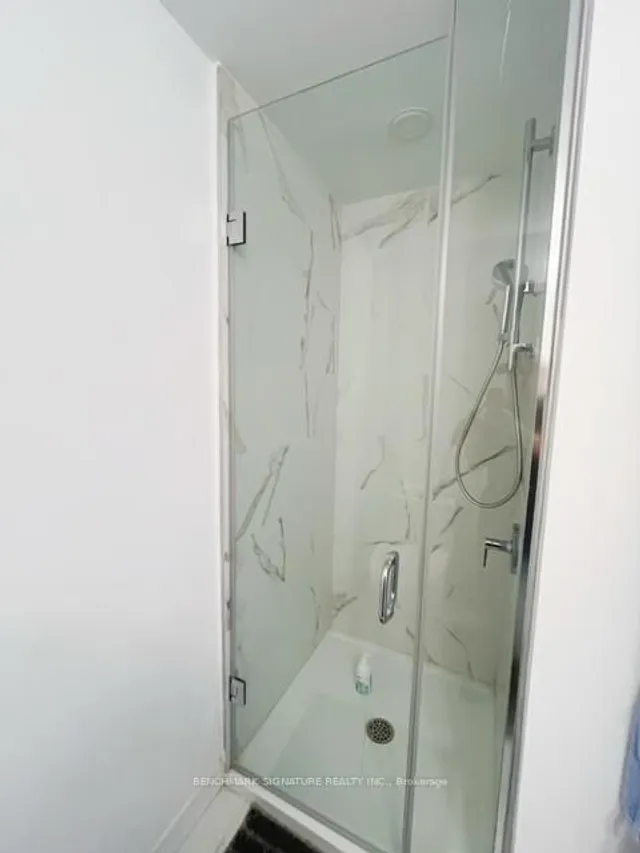 Additional image 10 of 7 Golden Lion Hts Unit 735