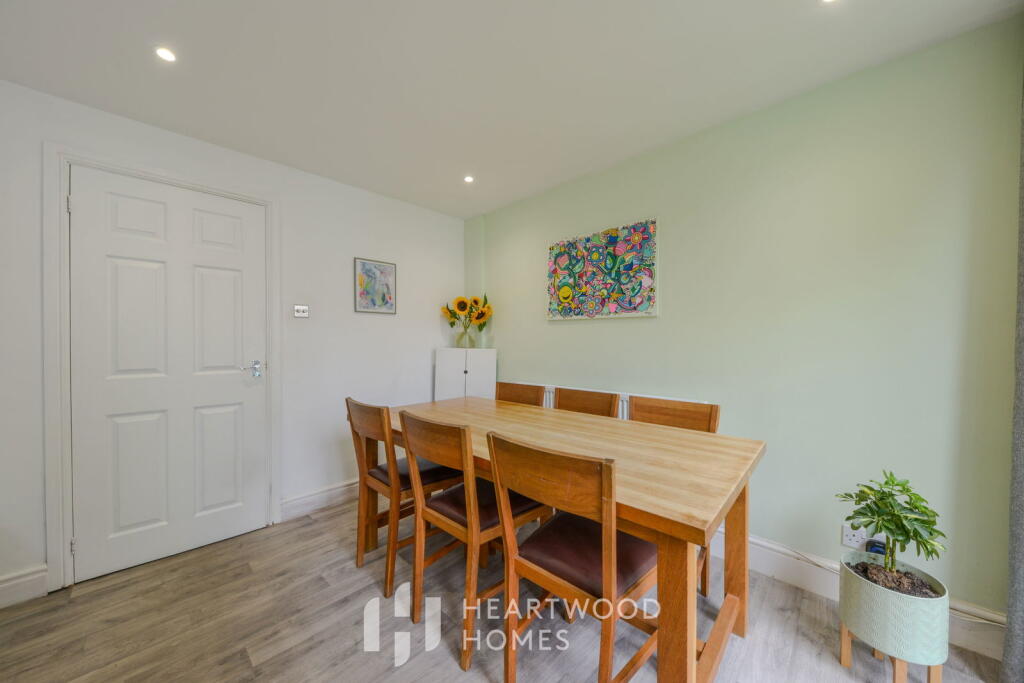 Additional image 4 of Canberra Close, St. Albans, AL3 6LP