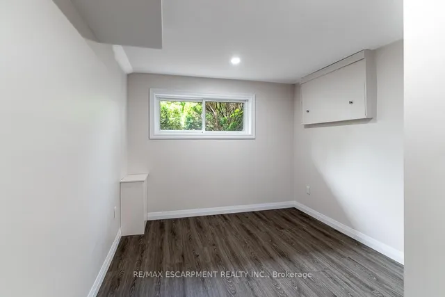 Additional image 41 of 444 QUEEN VICTORIA Dr