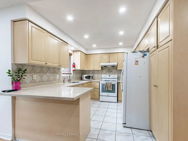 Additional image 12 of 58 Pertosa Dr