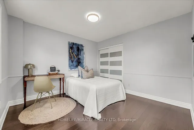 Additional image 46 of 301 O'donoghue Ave