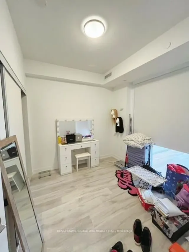 Additional image 8 of 7 Golden Lion Hts Unit 735