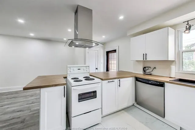 Additional image 15 of 7 BALA Ave