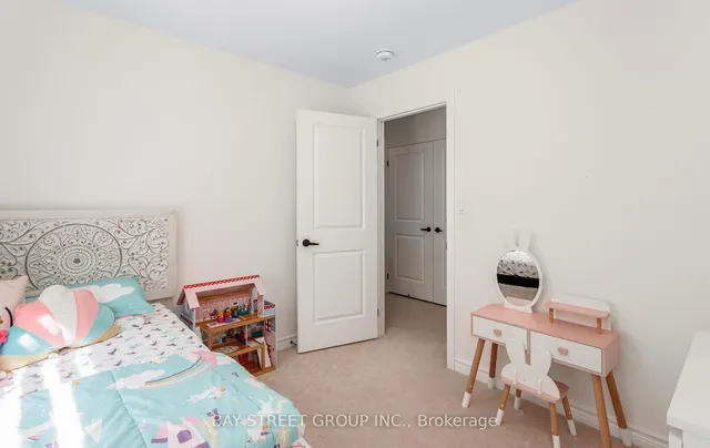 Additional image 16 of 488 Parent Pl