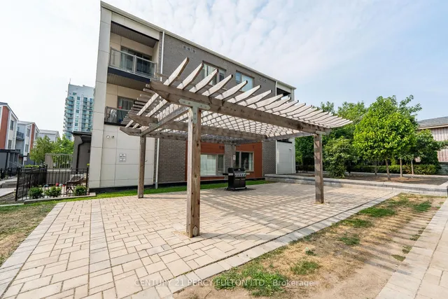 Additional image 35 of 20 Orchid Place Dr Unit 202