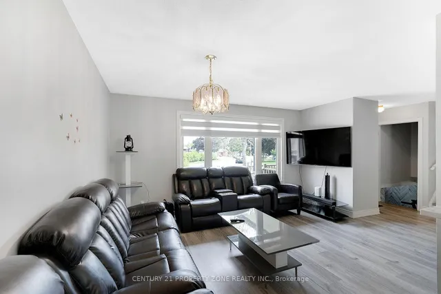 Additional image 11 of 29 Finchley Cres