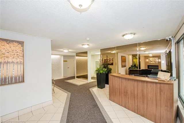 Additional image 5 of 18 Knightsbridge Rd Unit 304