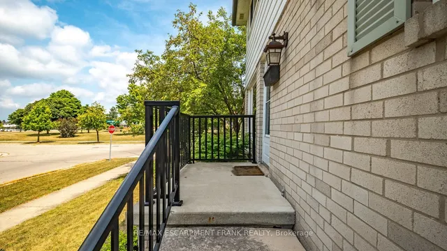 Additional image 5 of 1 YORKDALE Cres