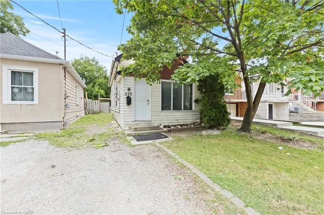 Additional image 2 of 223 East 8th St