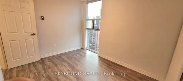 Additional image 19 of 40 Homewood Ave Unit 2417