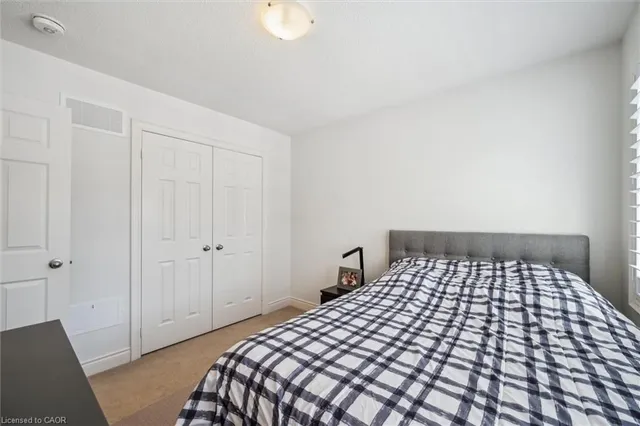 Additional image 22 of 29 Riverwalk Dr