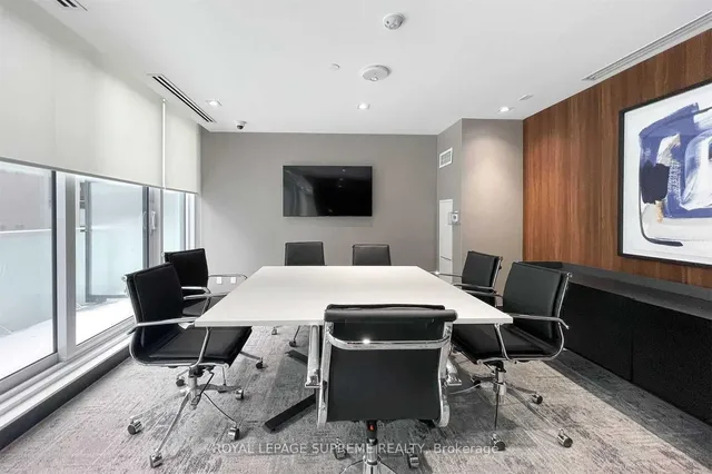 Additional image 32 of 403 Church St Unit 1701