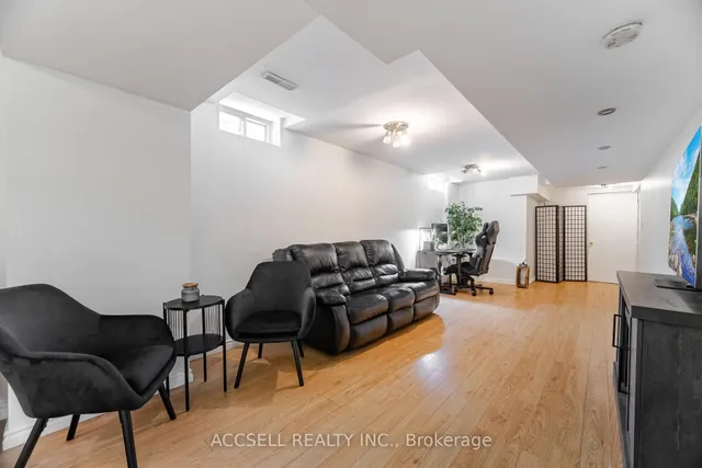 Additional image 36 of 323 Pettigrew Tr