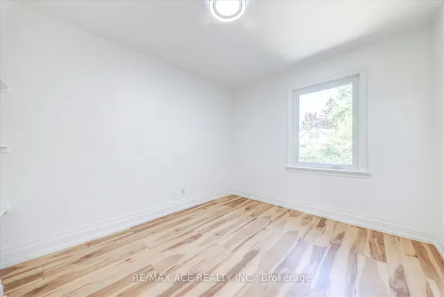 Additional image 20 of 63 Lynvalley Cres