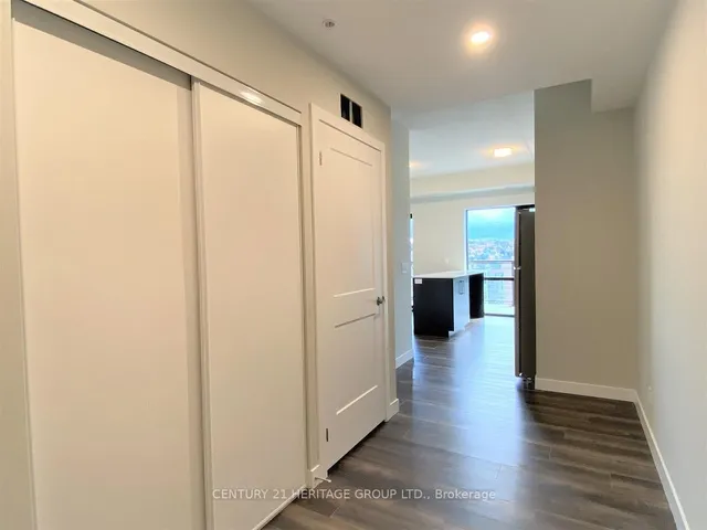 Additional image 3 of 15 Queen St Unit 1914
