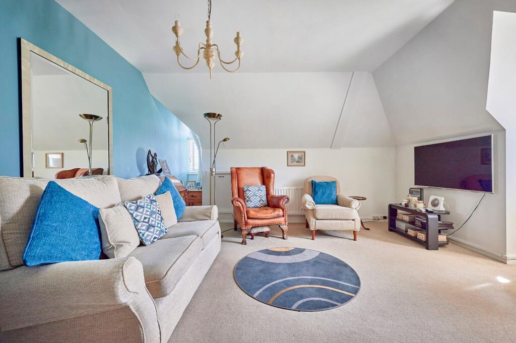 Additional image 5 of Dexter Close, St. Albans, Hertfordshire, AL1