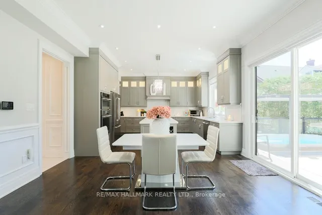 Additional image 11 of 44 Scarboro Cres