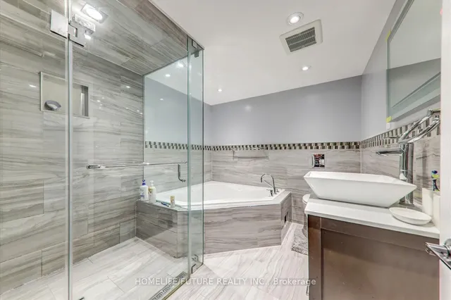 Additional image 35 of 28 Billancourt Cres