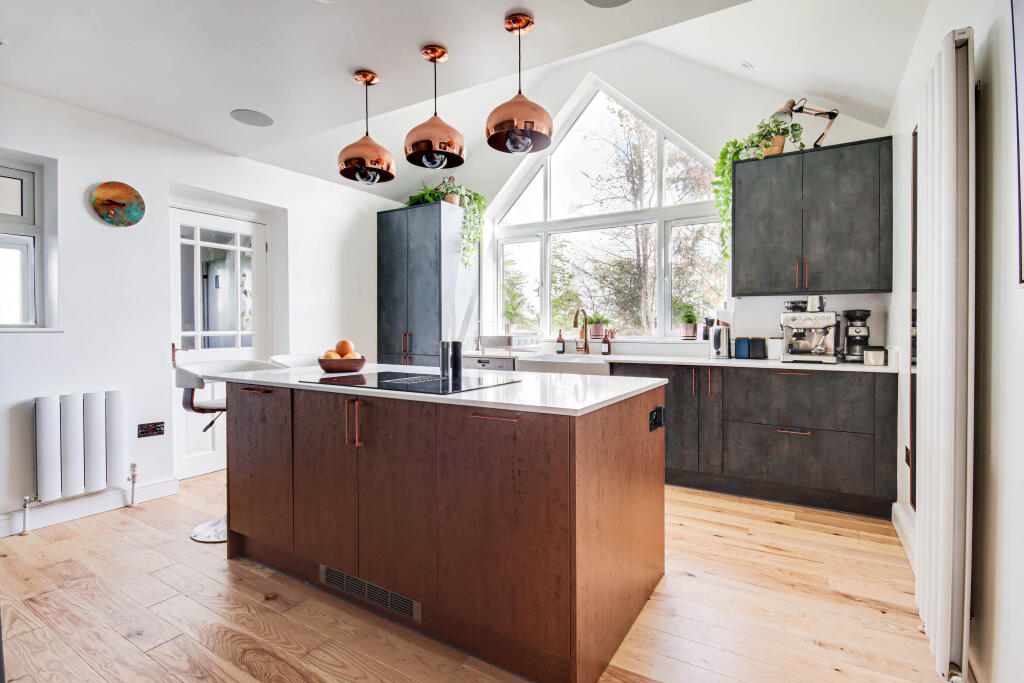 Additional image 3 of Cheverells Close, Markyate, Hertfordshire, AL3