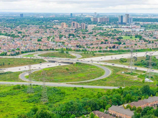 Additional image 46 of 1128 Knotty Pine Grve