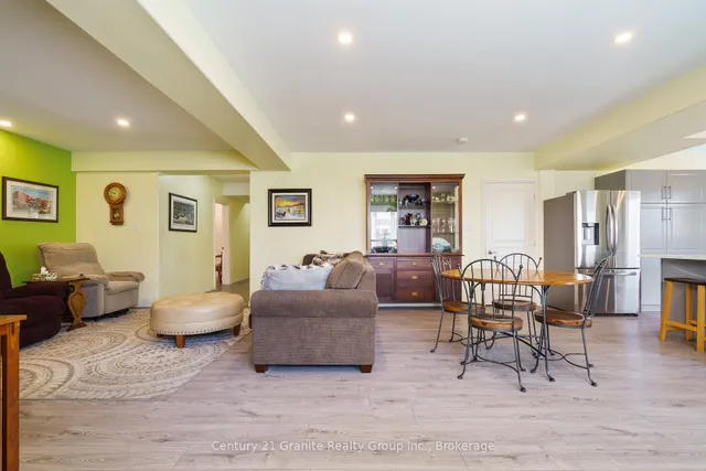 Additional image 28 of 66 Magnificent Way