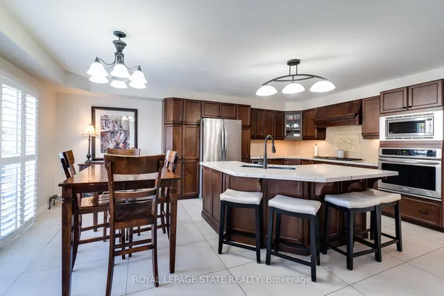 Additional image 15 of 274 Springvalley Cres