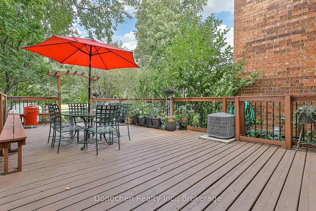 Additional image 48 of 14 Carl Cres