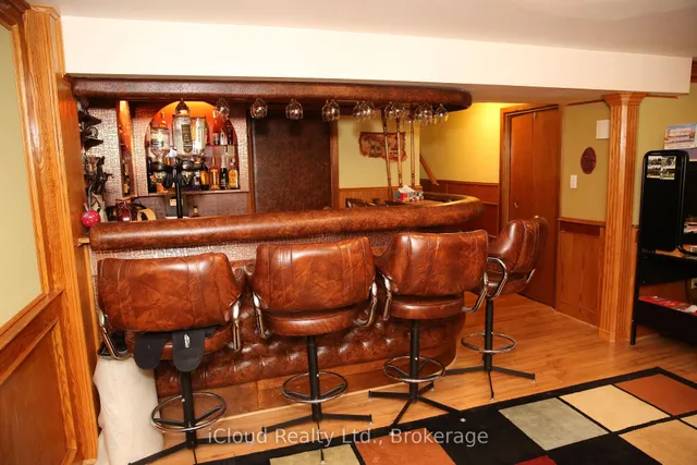 Additional image 25 of 888 Bloor St